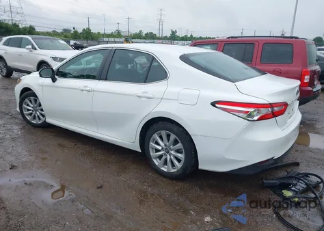 2018 Toyota Camry Le from USA, damaged, VIN 4T1B11HK0JU136376